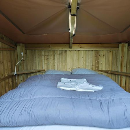Camping Onlycamp Les Deux Rives Lannion Exteriör bild