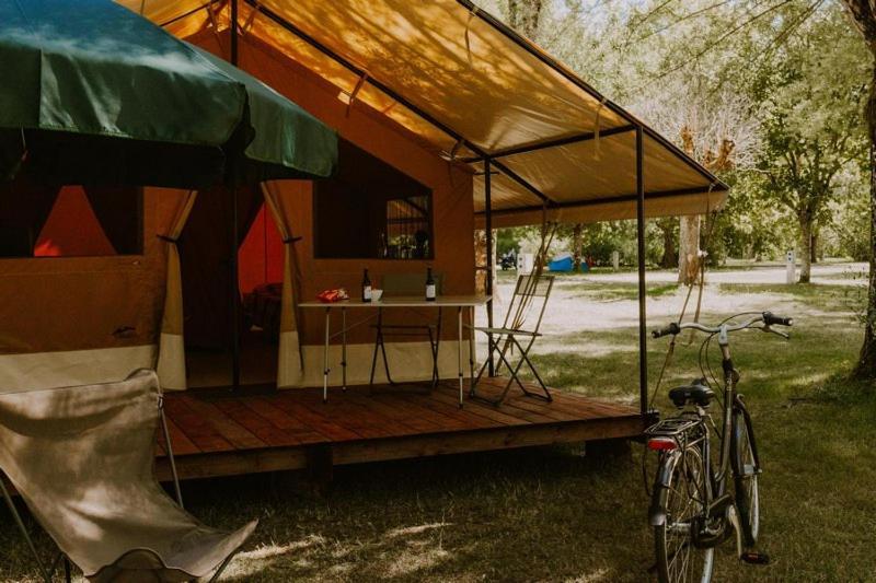 Camping Onlycamp Les Deux Rives Lannion Exteriör bild